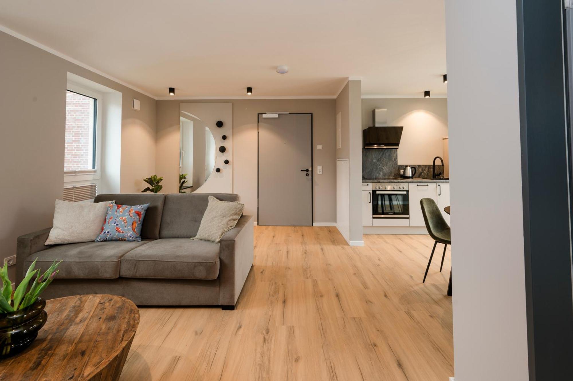 Apartments By Altes Zollamt ฮูซุม ภายนอก รูปภาพ